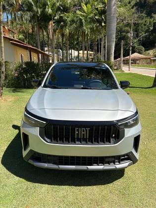 FIAT FASTBACK 1.0 TURBO 200 HYBRID IMPETUS CVT